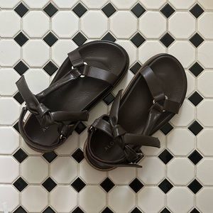 Alohas Tied Together Sandals **never worn**